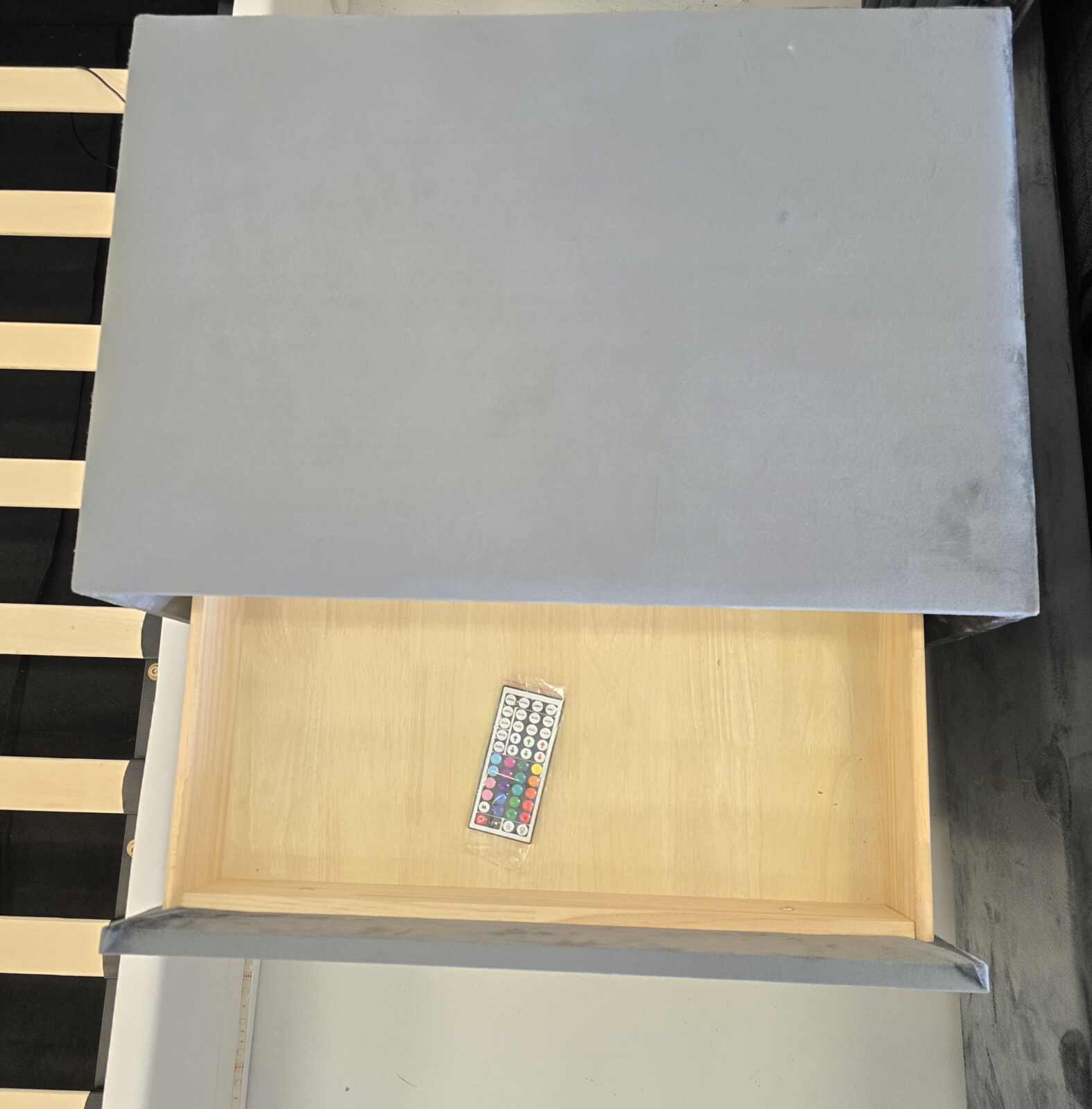 20250615_130852 Grey Velvet 2-Drawer Bedside Table – Modern Elegance with Storage