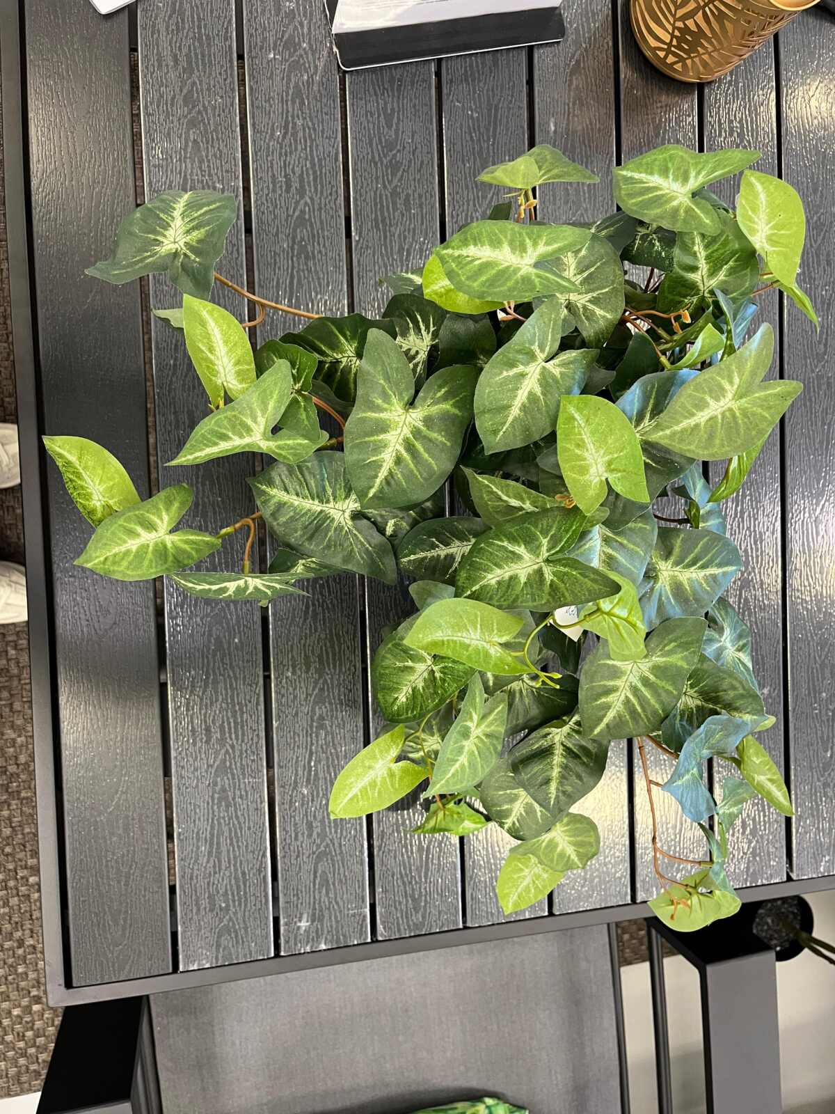 Bring Home the Beauty of Artificial Plants - Image 4