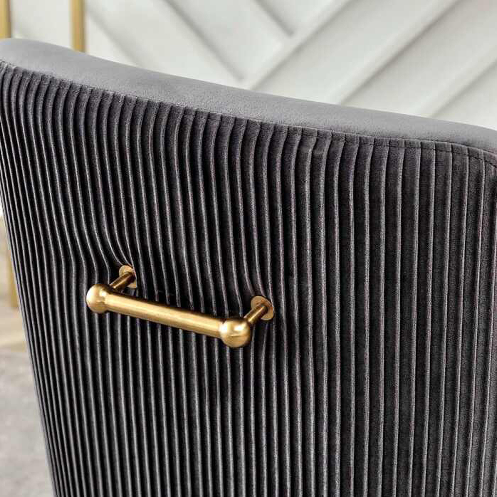 Elara Modern Velvet Accent Side Chair With Pleated Back, Pull Handle - Grey With Gold Legs - Image 5