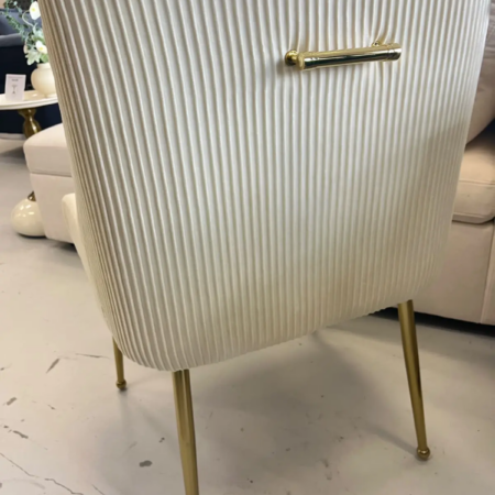 Luxury cream Velvet Accent Chair Perth